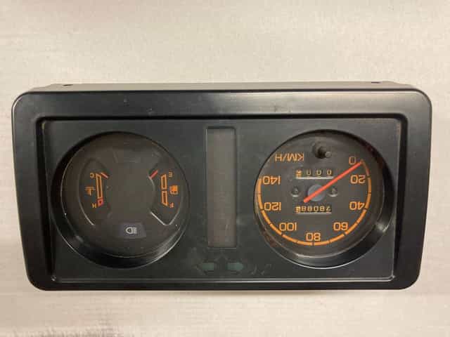 Suzuki Samurai 1.3 licznik