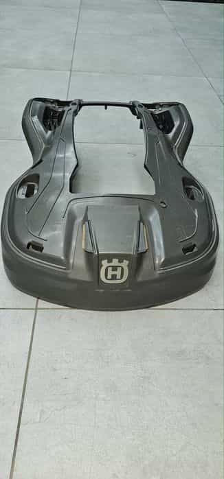 Obudowa kosiarka husqvarna modele 305, 310, 315