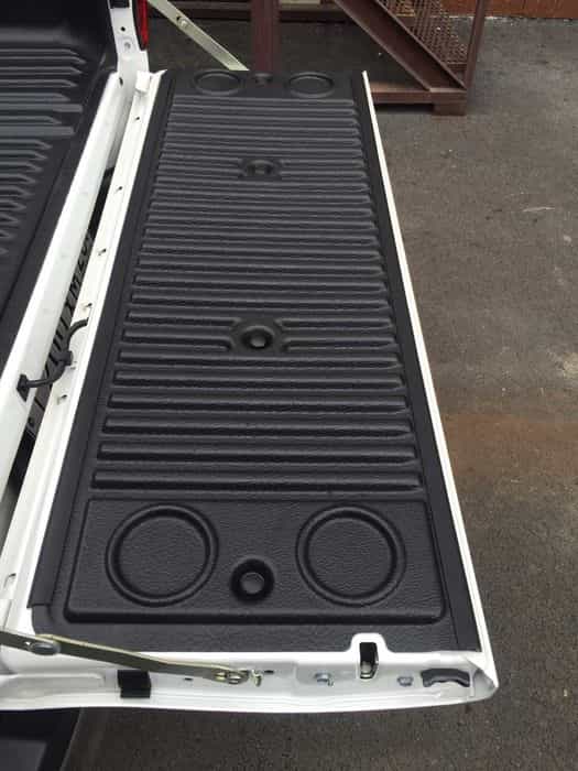 Nowa osłona klapy bagażnika toyota Hilux VIII hilux 8 boczek