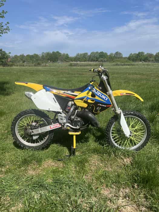 Suzuki RM 125 rok 2000