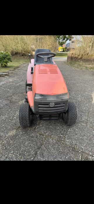 Traktorek kosiarka Husqvarna 18v2