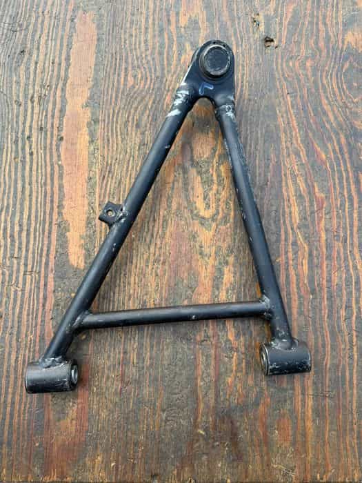 wahacz gorny lewy zawieszenia kola kol Kawasaki kfx 450 r 08-14