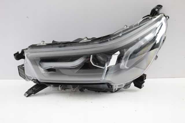 lampa lewa przód toyota hilux lift full led oryginalna