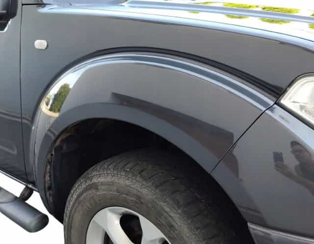 nissan navara d40 błotnik prawy przedni z kierunkowskazem prawy przód