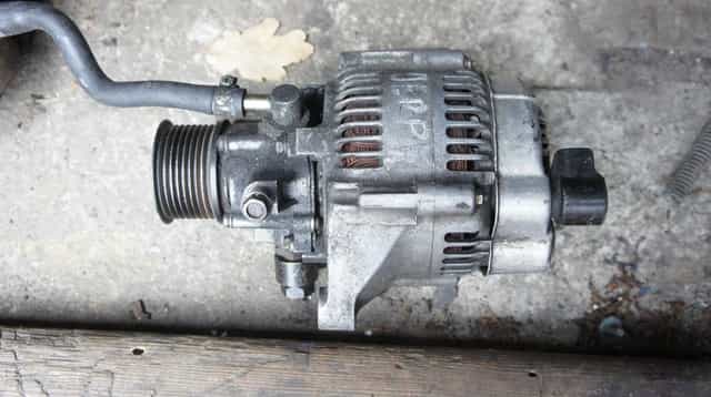 Jeep Cherokee 2.5 T.D alternator