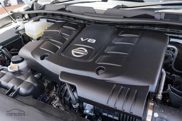 Nissan Titan 5.6 V8 silnik VVEL DOHC endurance  VK56VD  2010 -24 rok