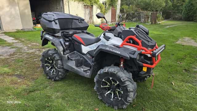 Quad CanAm Outlander XMR 1000R