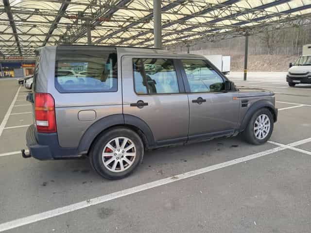 Land rover discovery