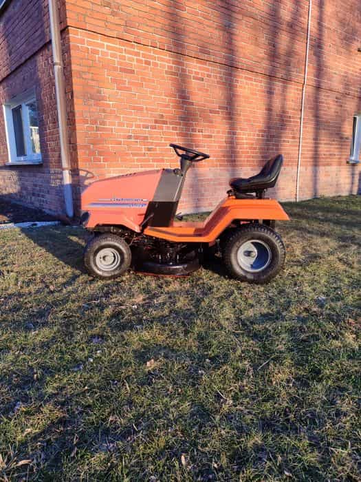 Traktorek kosiarka Husqvarna