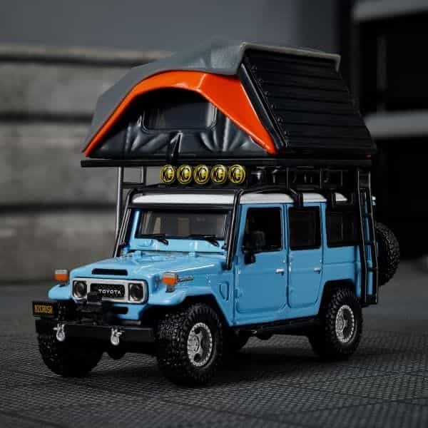 Hot Wheels Elite 64 Toyota Land Cruiser  FJ45 1982 Mod Shop