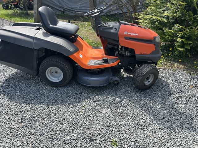 Kosiarka traktorek husqvarna tc138