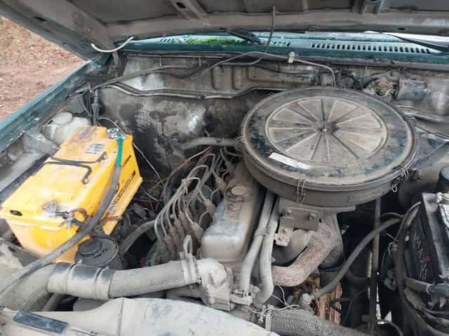 Nissan patrol k160 3.3d 3.2d kokpit szyba resory przekładnia