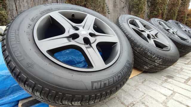 20x8,5J Land Rover Defender Discovery 2022 Range Rover Michelin L663