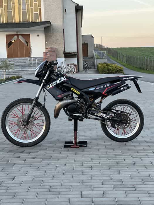 Derbi senda 50 enduro nie gilera,aprilia,yamaha,sherco,rieju
