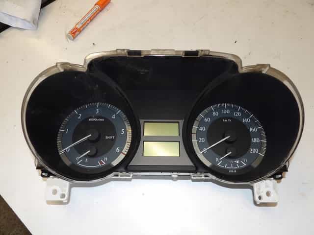 licznik 83800-60d40 toyota land cruiser 150