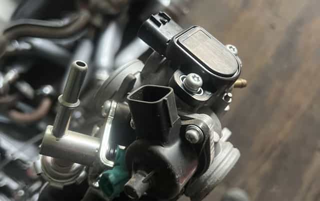 Przepustnica silnik krokowy TPS Yamaha kodiak grizzly 450