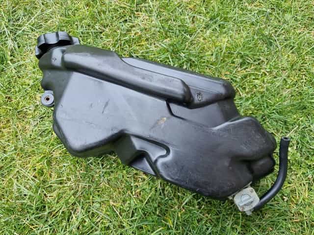 Zbiornik paliwa bak Kawasaki KX 125 / 250 r. 92-93 stan BDB