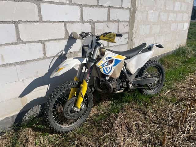 Husqvarna te250 2015r zarejestrowana