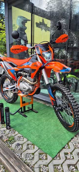 JML EN 250i PRO motocykl enduro z homologacją EURO 5+