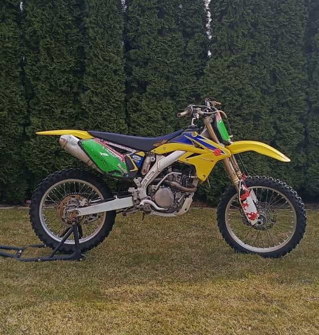 Suzuki RM-Z 250 z 2009