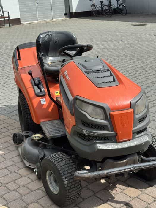 Traktorek Husqvarna CTH 182T