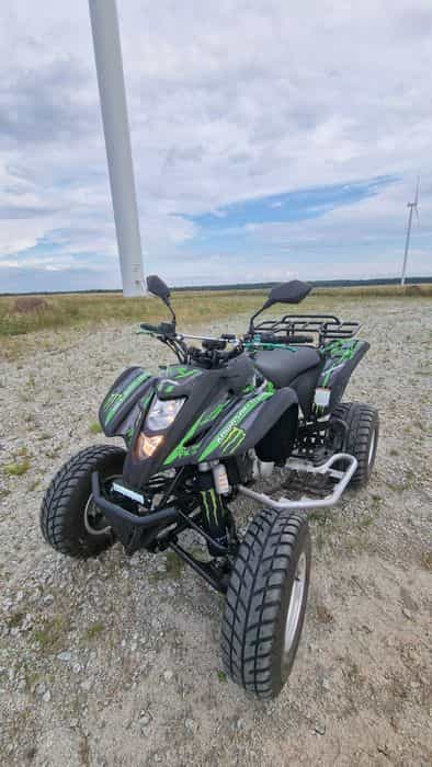 Kawasaki KFX QUAD Kawasaki KFX 400 SWAP ER6 ,mt07, ltz suzuki