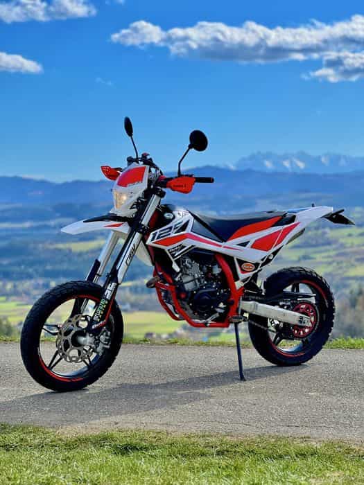 Bata RR sm 125  z 2019r /A1/