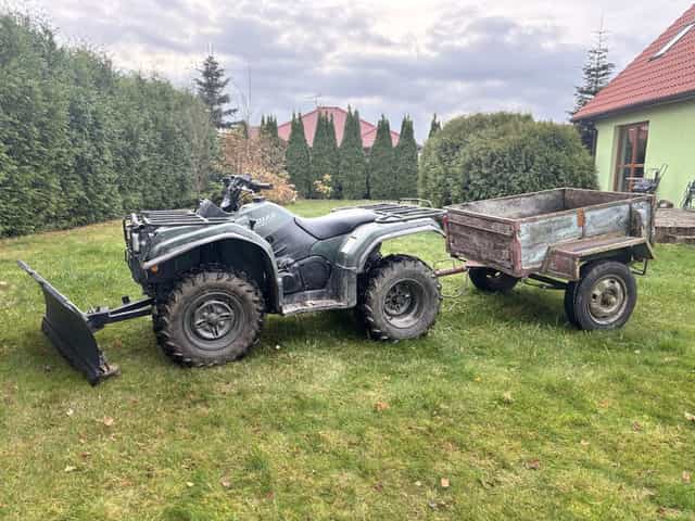 Quad yamaha kodiak 450 4x4 wyciagarka z plugiem i przyczepką