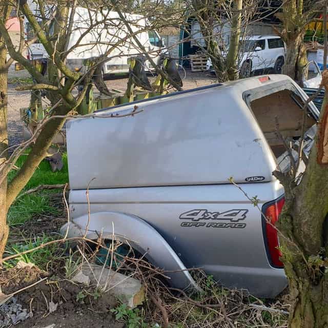 hardtop zabudowa paki pick up nissan navara d22 ranger hi lux l200