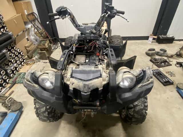 Częśći silnik dyfer plastiki lampa grill Yamaha grizzly koła licznik