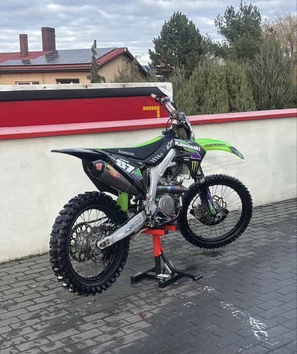 KAWASAKI KXF 450 ROK 2020 super stan 136 mth