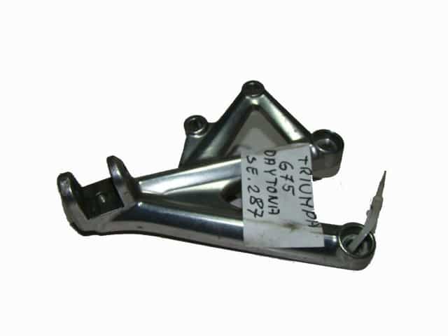 SET SETY PODNÓŻEK TRIUMPH 675 DAYTONA