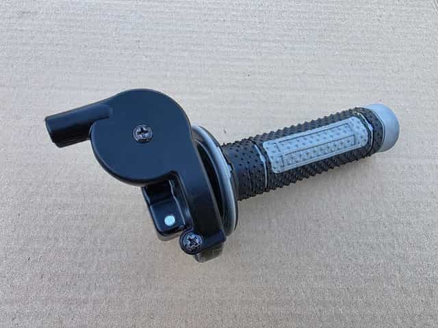 Rolgaz manetka gazu ślimak Kawasaki KX 125 / 250 r. 92-05 OEM