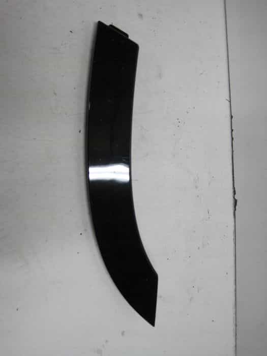 NAKŁADKA LISTWA BŁOTNIKA LAND ROVER DEFENDER L8B2-16A332-BX LEWA TYLNA