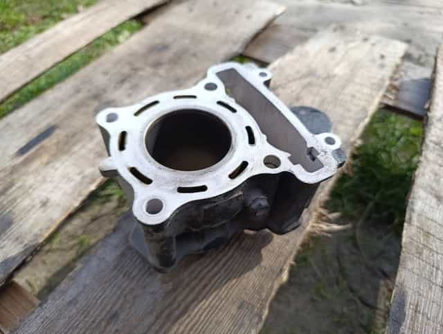 Cylinder Yamaha YZF 125 R WR MT 08 - 14 silnika tłok tuleja części B5