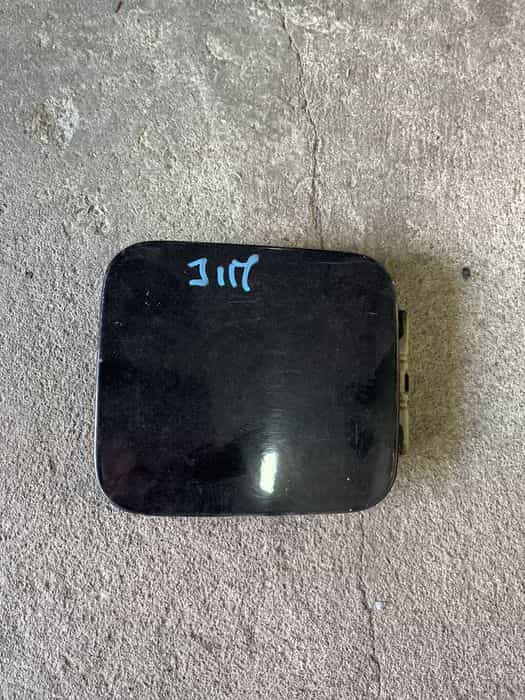 Klapka Wlewu Paliwa suzuki jimny 98-12r