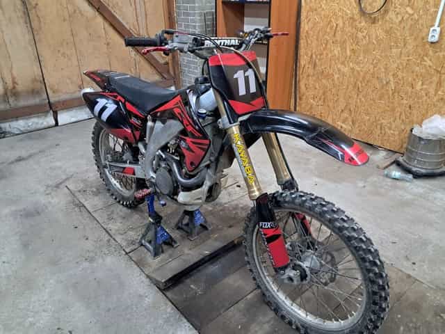 Honda  crf  450  Zadbana