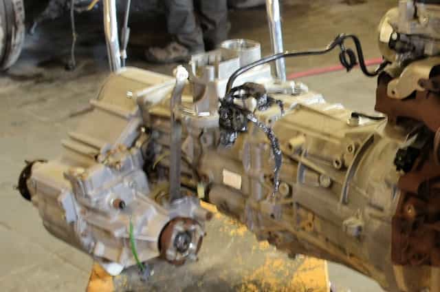 Skrzynia Biegów Land Rover Defender 2,2 90 Puma 2013 Rok