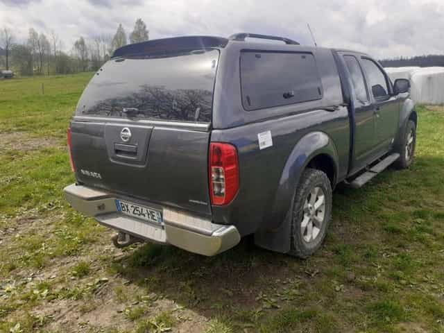 Zabudowa paki Nissan Navara 2011 rok hardtop D40