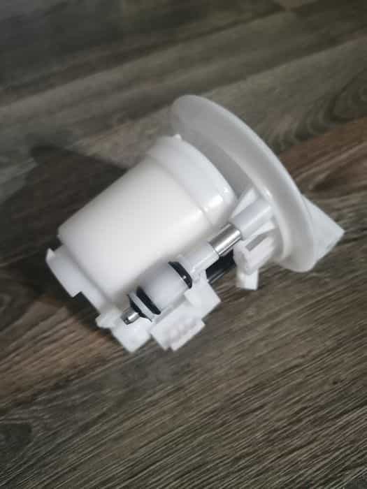 Yamaha raptor 700 korpus obudowa owiewka pompa paliwa króciec