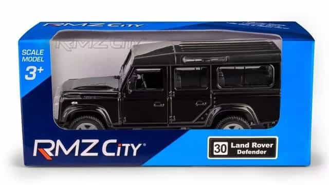 Land Rover Defender 110 - Black. Daffi