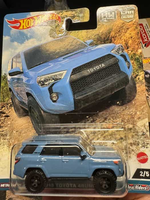 Hot wheels Premium Toyota 4RUNNER 2018 Car Culture HW Offroad 2/5