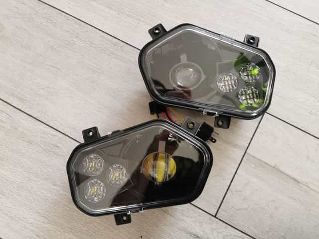 Polaris scrambler sportsman lampa lampy reflektor przód reflektory led