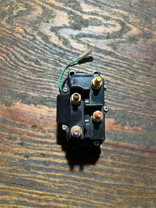 przekaznik wyciagarki can am can-am renegade outlander defender