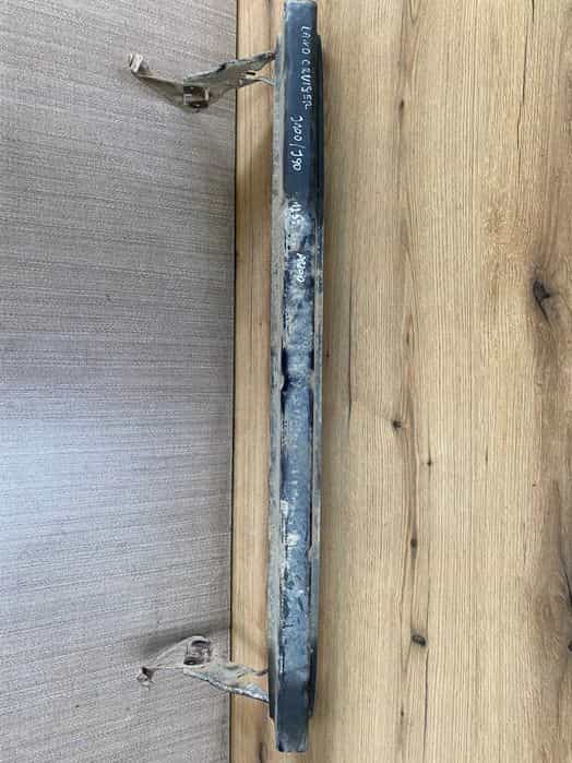 Belka zderzak przedniego Toyota Land Cruiser j100/95