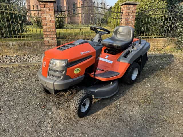 Traktorek kosiarka Husqvarna CT126