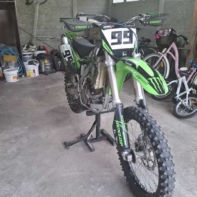 Kawasaki kx250f 2005