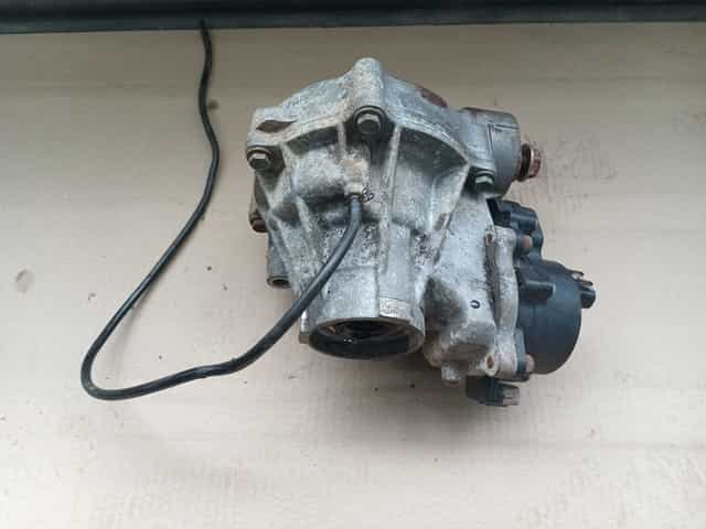 Yamaha Grizzly 660 dyfer przód przedni kompletny z silniczekiem