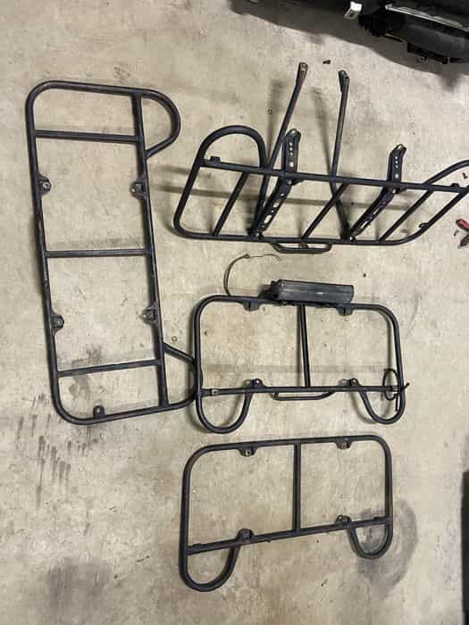 Bagażnik krata przód stelaż wspornik  bagażnik przedni grizzly 700/550