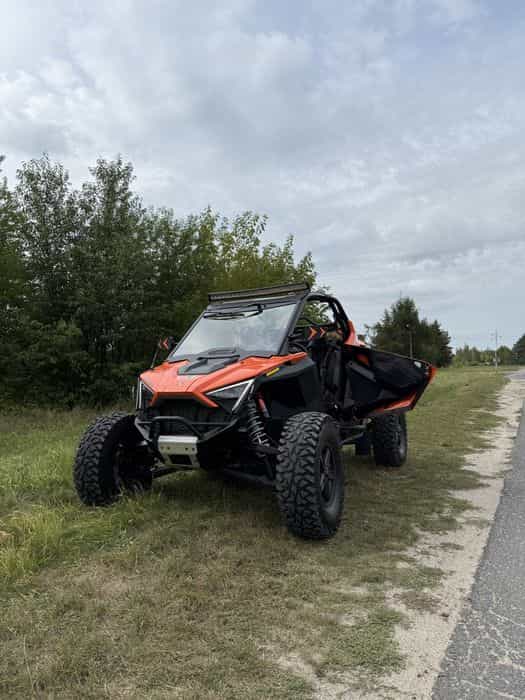 Buggy Polaris RZR TURBO X 2023